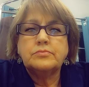 Meet your Posher, Pamela